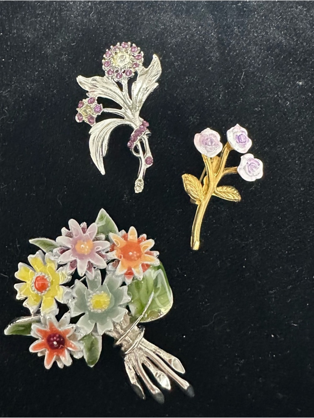 Vintage Floral Bouquet and Rose Stem Women's Brooch Set - Pink, Gold, Multicolor